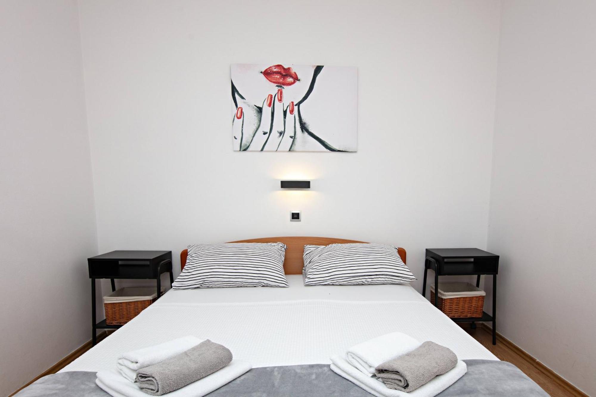 Apartments By The Sea Tisno, Murter - 812 Phòng bức ảnh