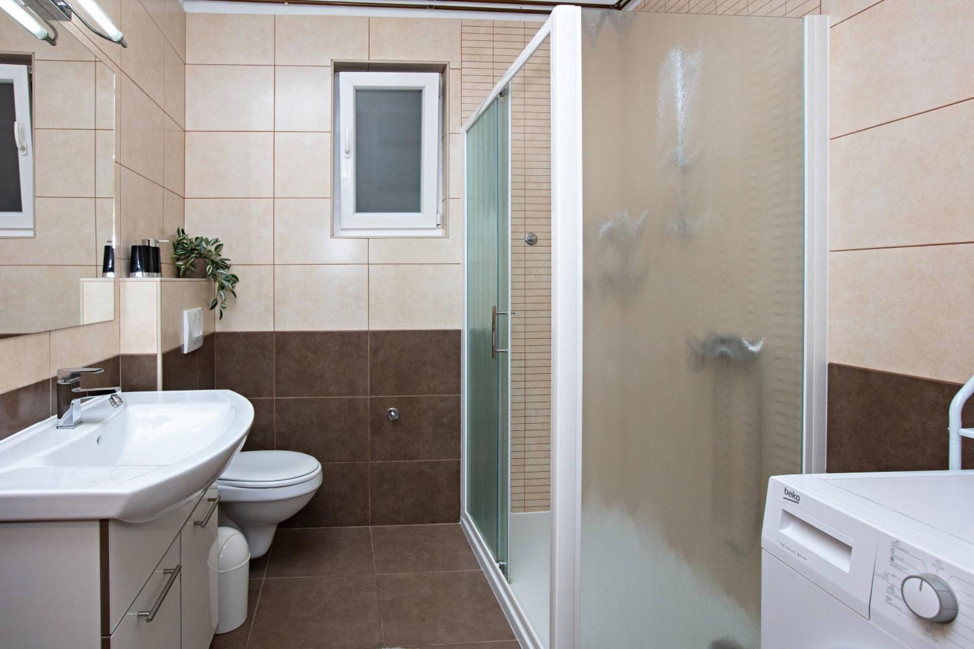 Apartments By The Sea Tisno, Murter - 812 Phòng bức ảnh