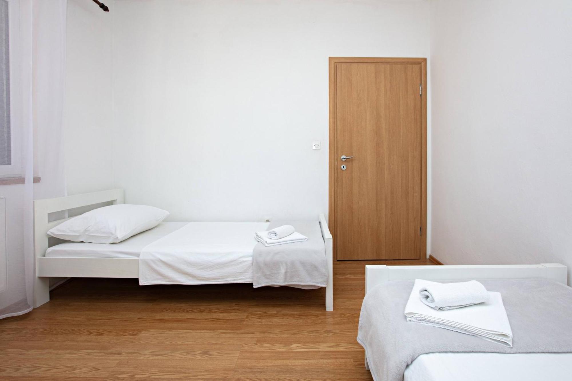 Apartments By The Sea Tisno, Murter - 812 Phòng bức ảnh